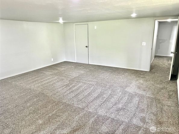 3503 S 272nd Street B, Kent WA 98032