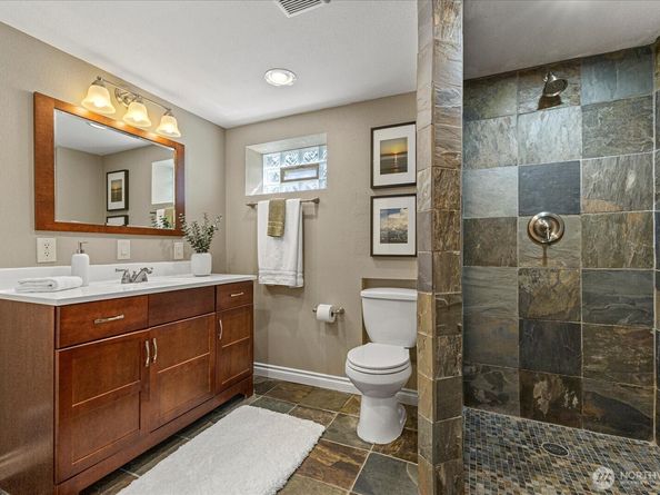 6001 38th Avenue SW, Seattle WA 98126