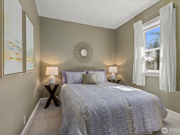 6001 38th Avenue SW, Seattle WA 98126