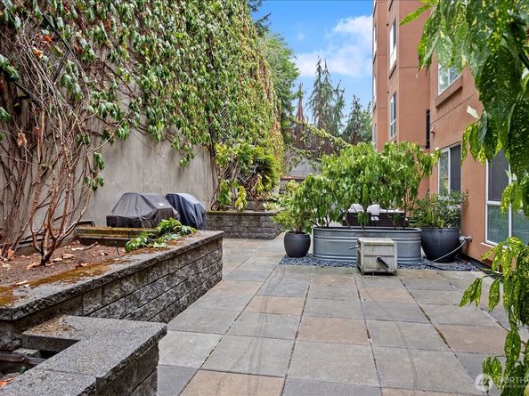 108 5th Avenue S 410, Seattle WA 98104