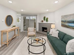 3055 80th Avenue SE 107, Mercer Island WA 98040