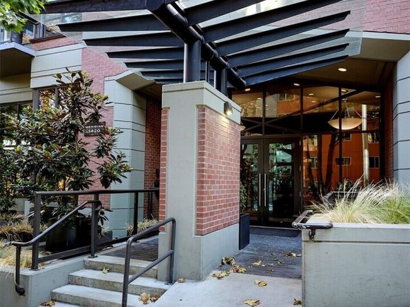 1420 Terry Avenue 1701, Seattle WA 98101