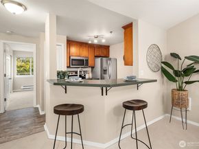 11527 Highway 99 B303, Everett WA 98204