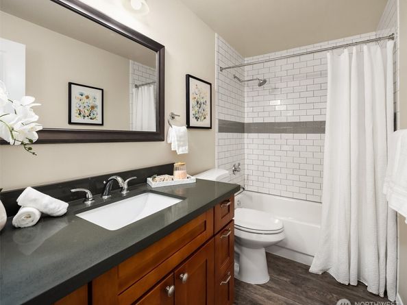 11527 Highway 99 B303, Everett WA 98204