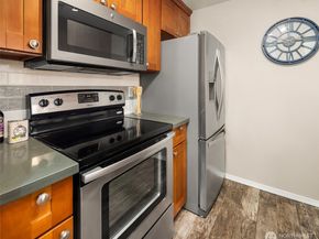 11527 Highway 99 B303, Everett WA 98204