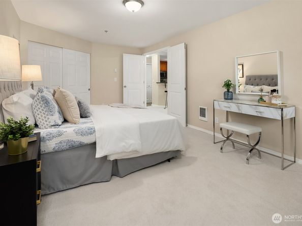 11527 Highway 99 B303, Everett WA 98204