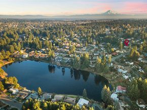 3907 SW 328th St, Federal Way WA 98023