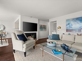 2200 Alki Avenue SW 203, Seattle WA 98116