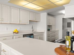 2200 Alki Avenue SW 203, Seattle WA 98116