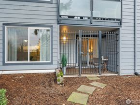 2509 NE 4th Street 316, Renton WA 98056