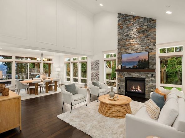 9942 SE 39th Street, Mercer Island WA 98040