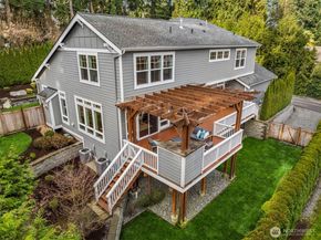9942 SE 39th Street, Mercer Island WA 98040
