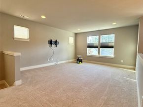 610 Field Place NE, Renton WA 98059