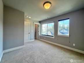 610 Field Place NE, Renton WA 98059