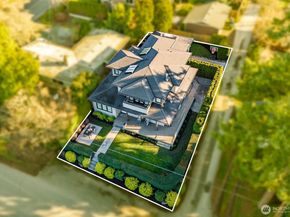 1204 6th Street W, Kirkland WA 98033