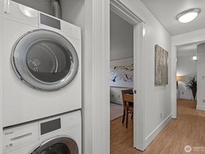 22910 90th Avenue W D201, Edmonds WA 98026