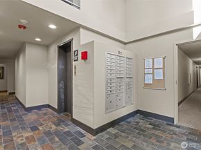 22910 90th Avenue W D201, Edmonds WA 98026