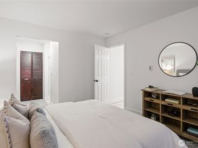 12905 126th Court NE L105, Kirkland WA 98034