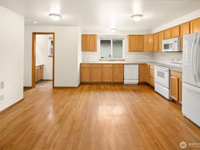 1417 N 97th Street, Seattle WA 98103