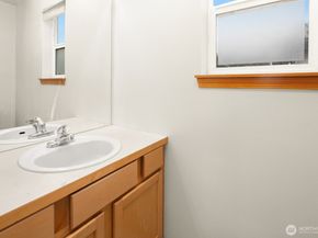 1417 N 97th Street, Seattle WA 98103