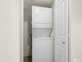 133 Queen Anne Avenue N 304, Seattle WA 98109