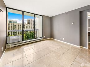 1101 Seneca Street 1301, Seattle WA 98101