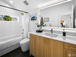 316 N 84th Street, Seattle WA 98103