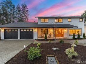 6013 106th Avenue NE, Kirkland WA 98033