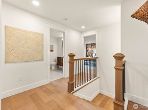 6013 106th Avenue NE, Kirkland WA 98033