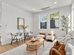 4104 49th Avenue SW B, Seattle WA 98116