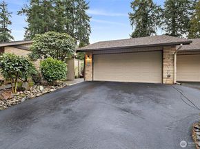 6514 NE 171st Place, Kenmore WA 98028