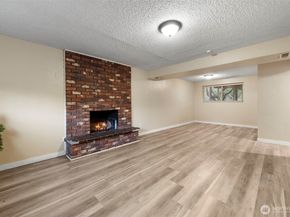 12727 SE 191st place, Renton WA 98058