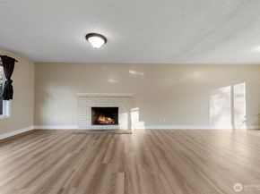 12727 SE 191st place, Renton WA 98058