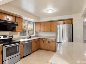 12727 SE 191st place, Renton WA 98058