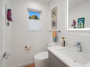 10421 41st Avenue SW B, Seattle WA 98146