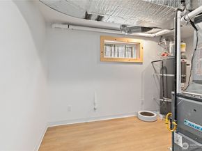 1125 N 77th Street, Seattle WA 98103