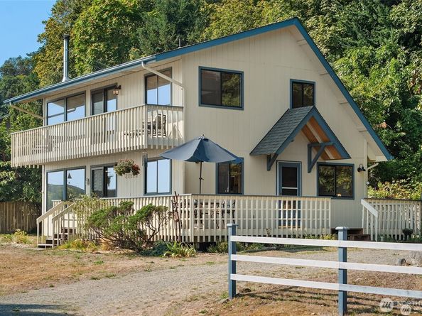 27523 SW Sandy Shores Drive, Vashon WA 98070