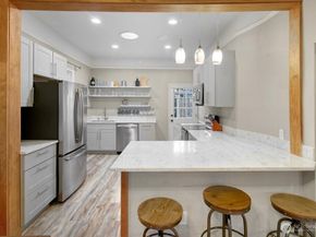 1906 E Union Street, Seattle WA 98122