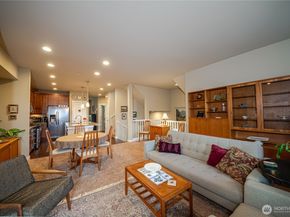 9101 Merritt Avenue SE, Snoqualmie WA 98065