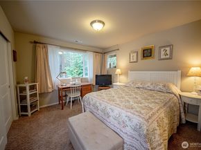 9101 Merritt Avenue SE, Snoqualmie WA 98065