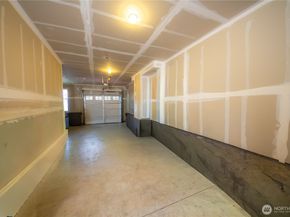 9101 Merritt Avenue SE, Snoqualmie WA 98065