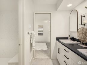 555 Kirkland Way 205, Kirkland WA 98033