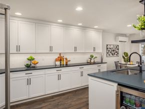 555 Kirkland Way 205, Kirkland WA 98033