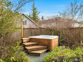 9944 228th Terrace NE, Redmond WA 98053