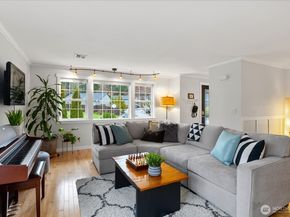 26376 Barrett Road NE, Kingston WA 98346