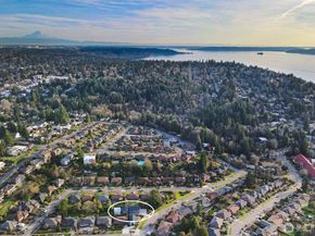 8810 41st Avenue SW, Seattle WA 98136