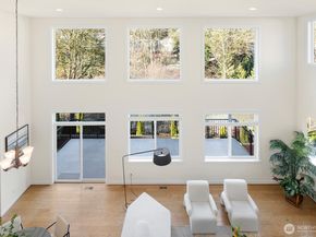 15903 98th Avenue NE, Bothell WA 98011