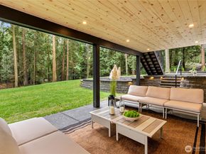 22911 57th Avenue SE, Woodinville WA 98072