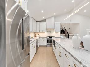 22911 57th Avenue SE, Woodinville WA 98072