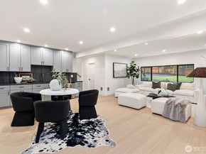 22911 57th Avenue SE, Woodinville WA 98072